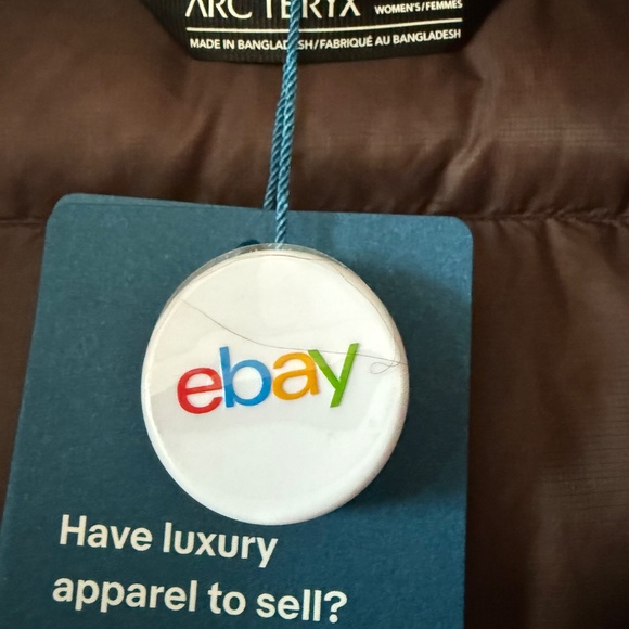 ArcTeryx Thorium XLong Down Coat - Large - Picture 9 of 12